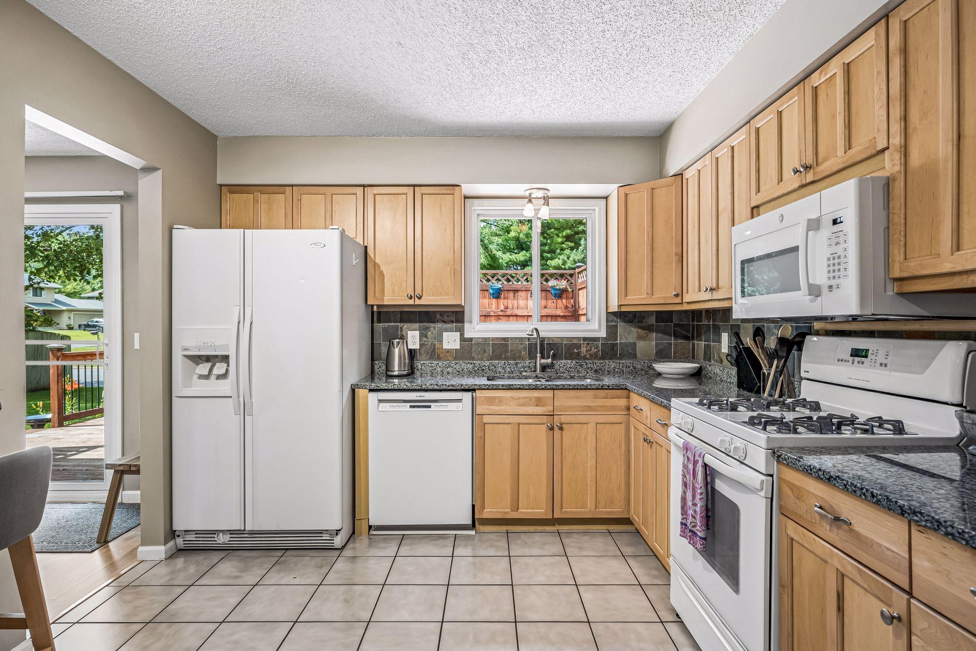 506 Laredo Lane Chanhassen, MN 55317 - Photo 18 of 45