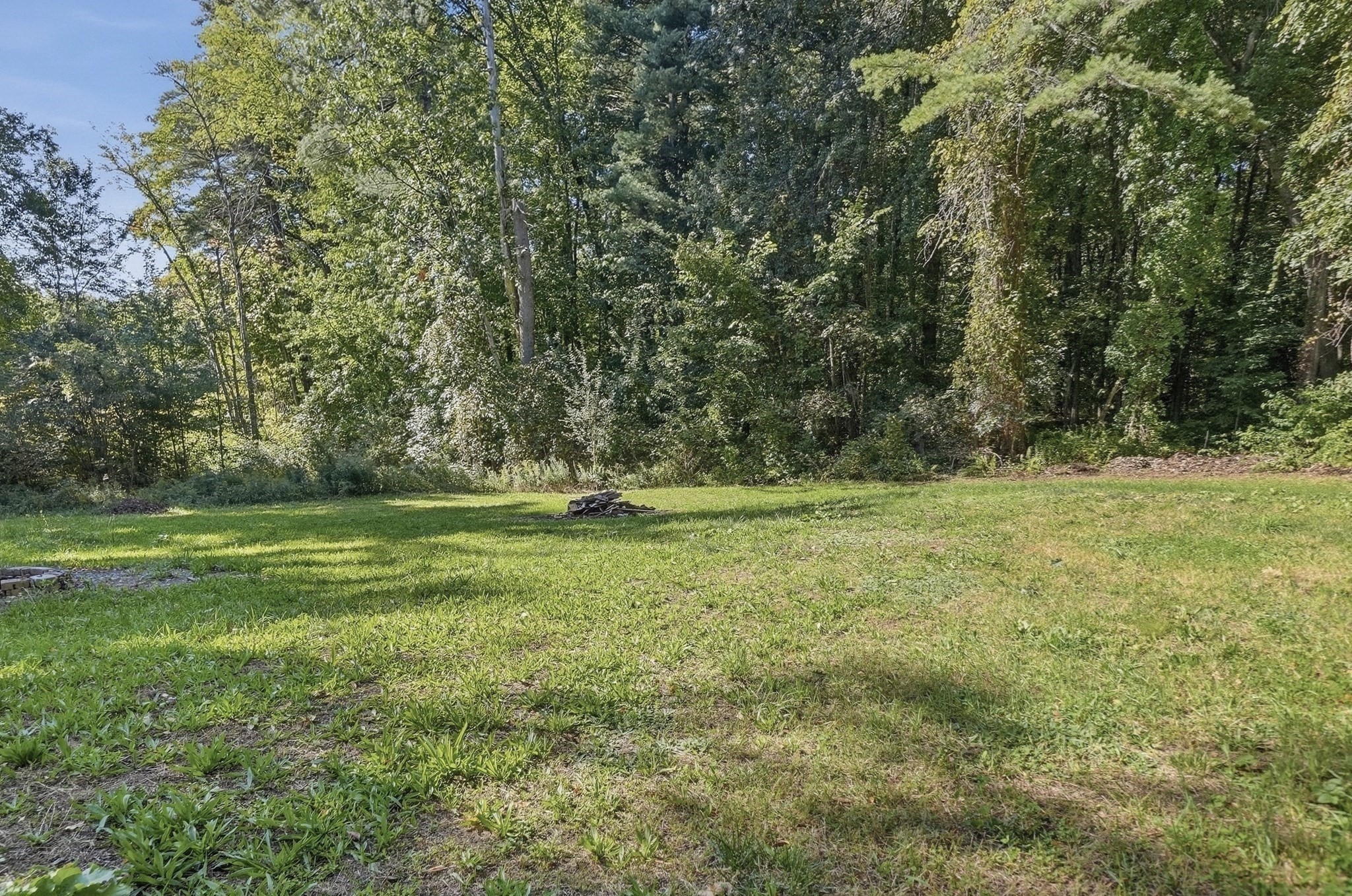 306 Leominster Road Sterling, MA 01564 - Photo 36 of 37 Gallery Image 36