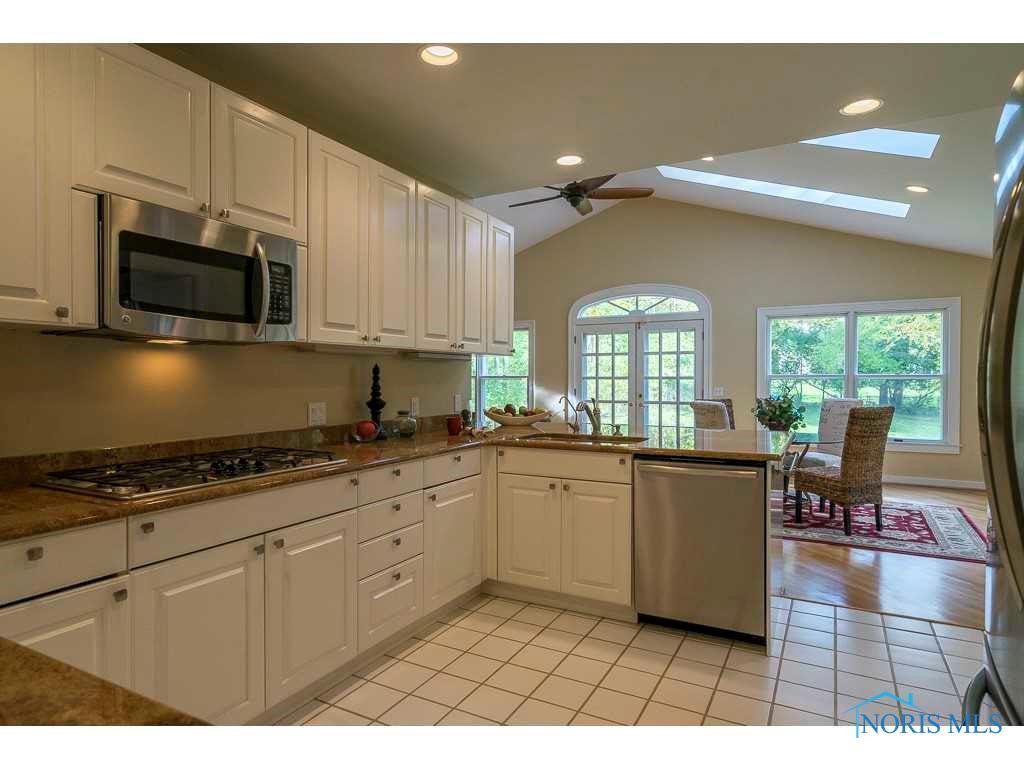 3472 Brookside Road Toledo, OH 43606 - Photo 6 of 21 Gallery Image 6