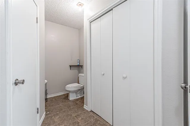 a bathroom with a toilet