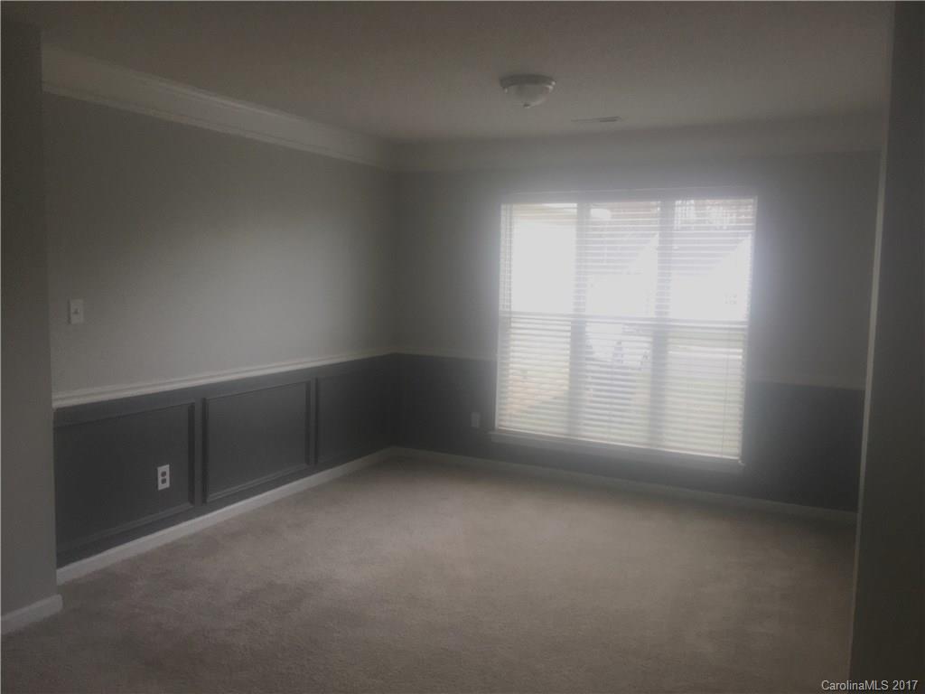 13527 Willow Falls Road Charlotte, NC 28215 - Photo 7 of 17