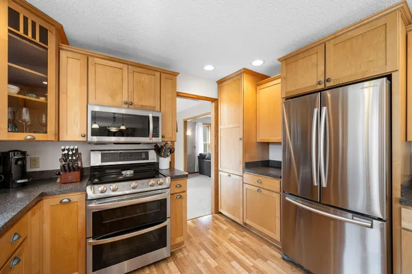 $619,000 | 15301 83rd High Road, Maple Grove, MN 55311