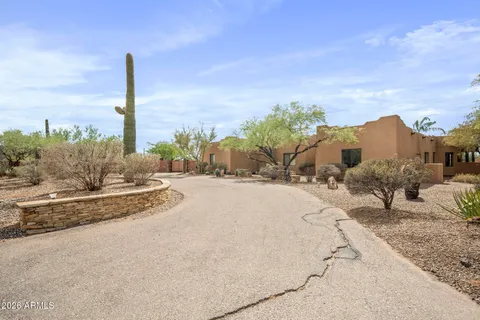 $1,500,000 | 34752 North 49th Street, Cave Creek, AZ 85331