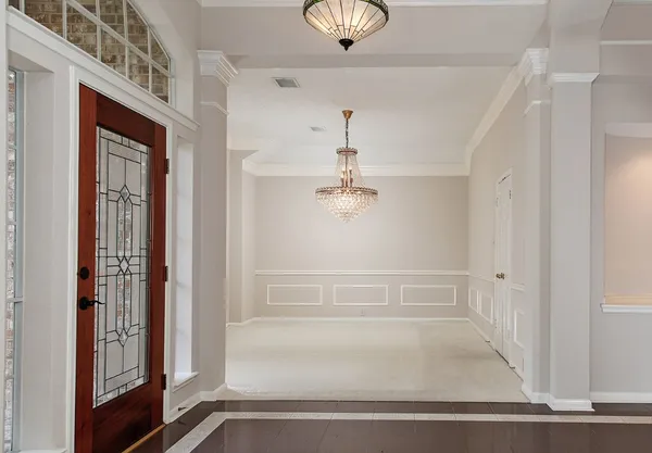 $698,700 | 99 North Summer Cloud Drive, The Woodlands, TX 77381