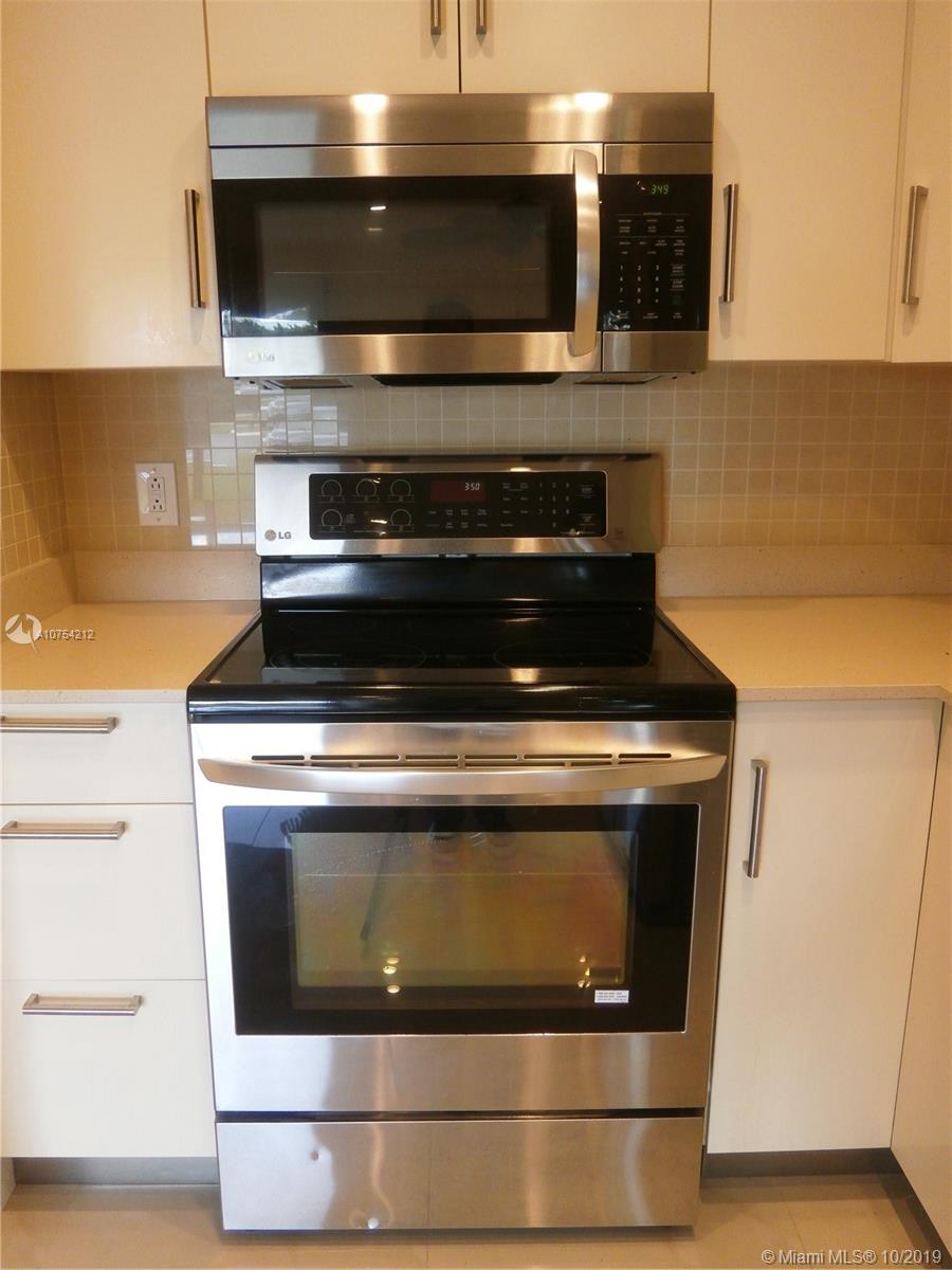 9459 Southwest 76th Street, Unit R4 Miami, FL 33173 - Photo 12 of 19