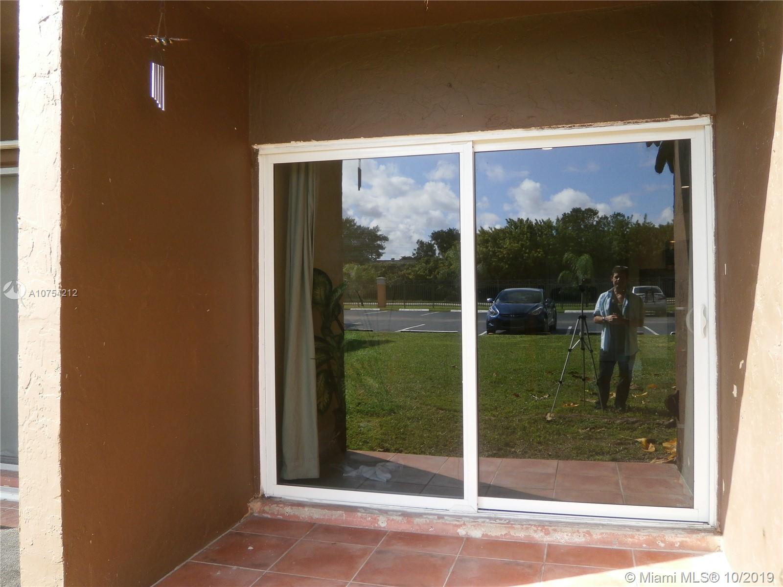 9459 Southwest 76th Street, Unit R4 Miami, FL 33173 - Photo 13 of 19