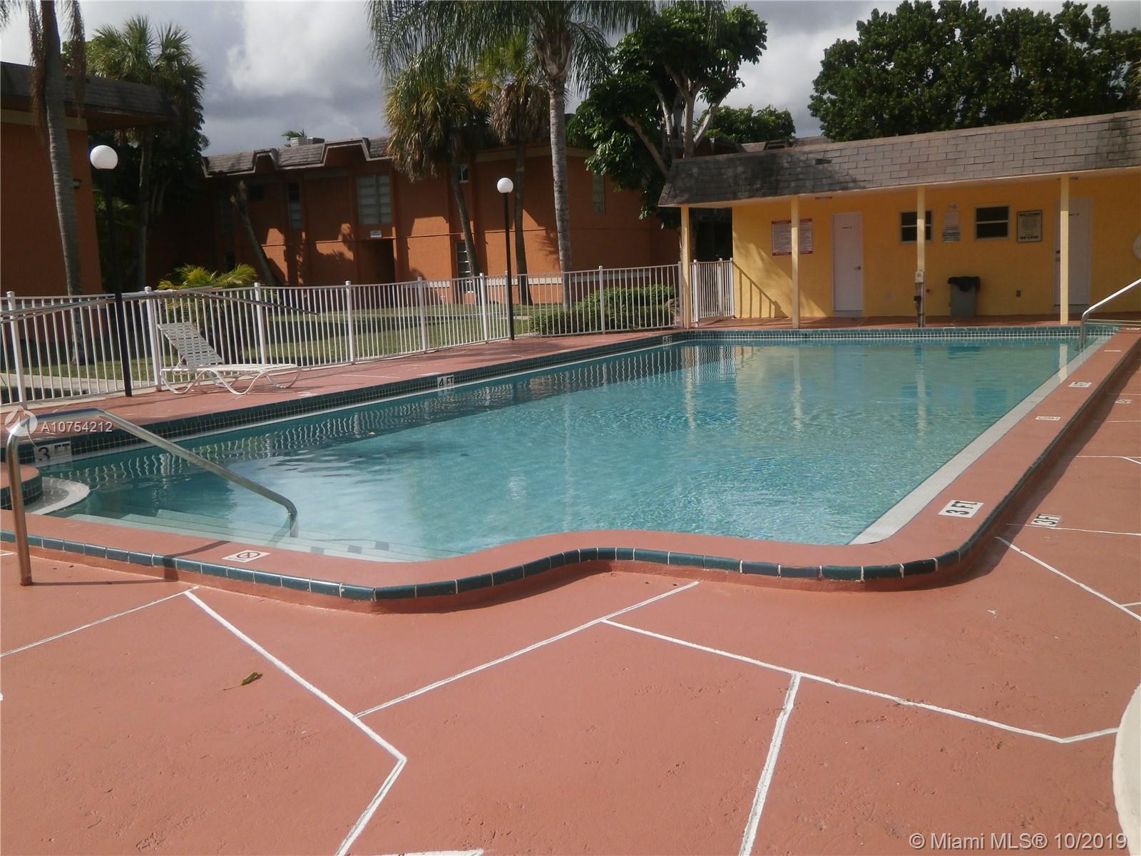 9459 Southwest 76th Street, Unit R4 Miami, FL 33173 - Photo 14 of 19