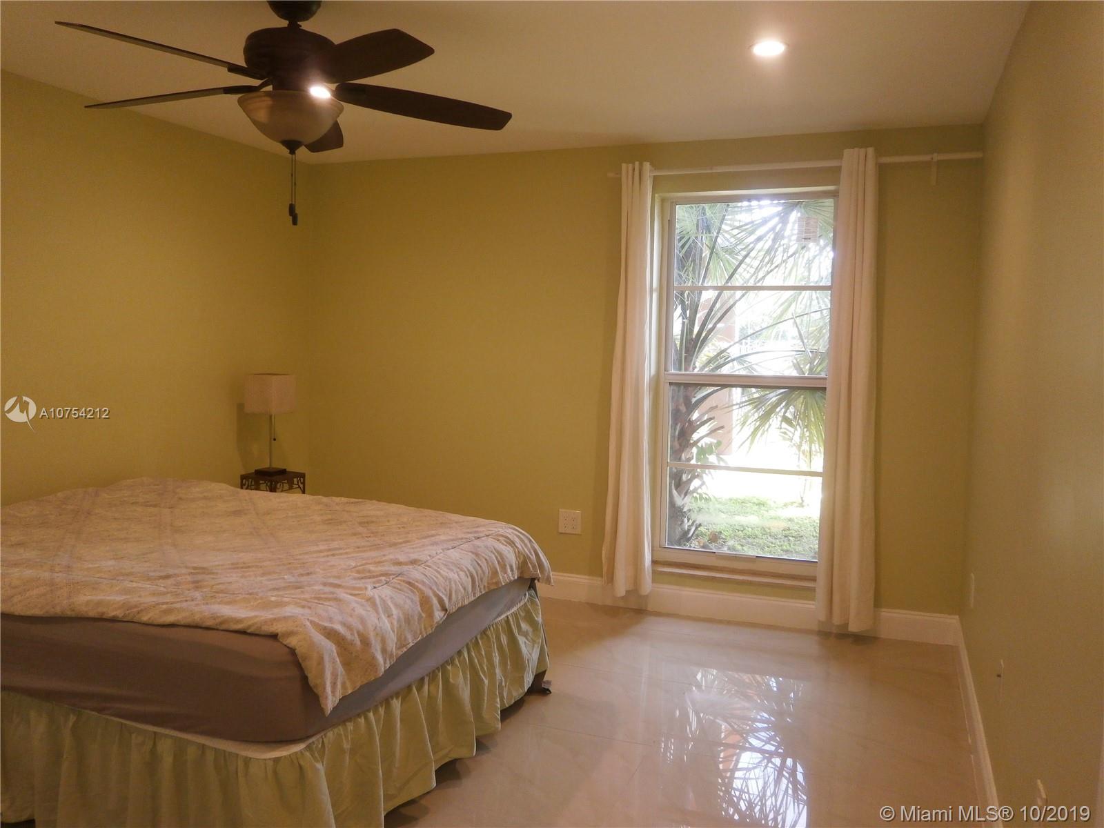 9459 Southwest 76th Street, Unit R4 Miami, FL 33173 - Photo 9 of 19