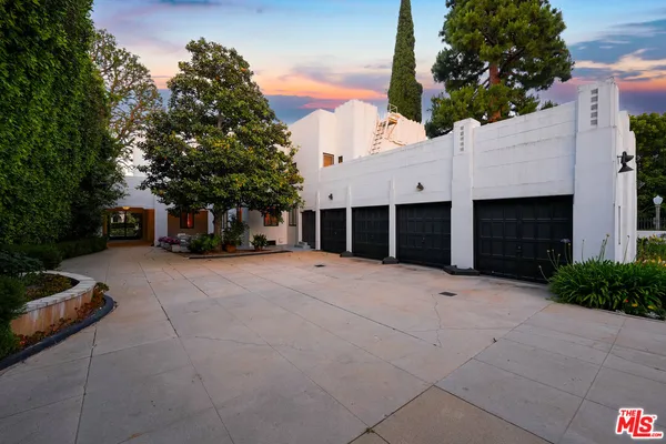 $7,850,000 | 191 South Hudson Avenue, Los Angeles, CA 90004