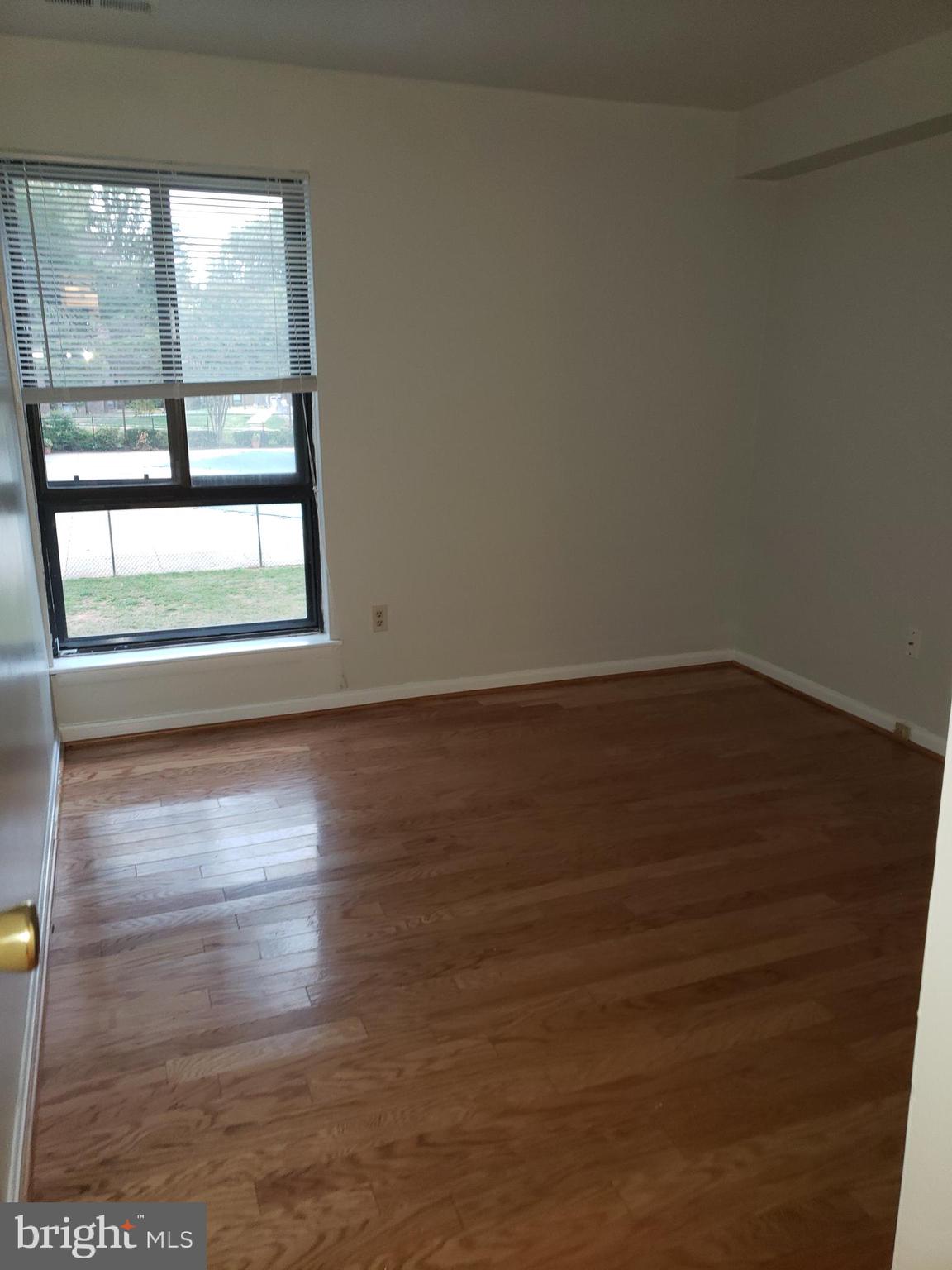 11228 Chestnut Grove Square, Unit 131 Reston, VA 20190 - Photo 16 of 24