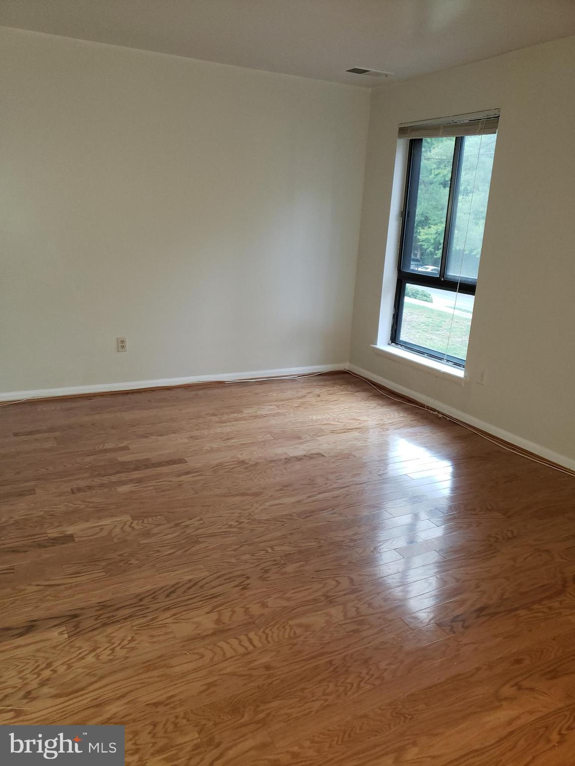 11228 Chestnut Grove Square, Unit 131 Reston, VA 20190 - Photo 19 of 24