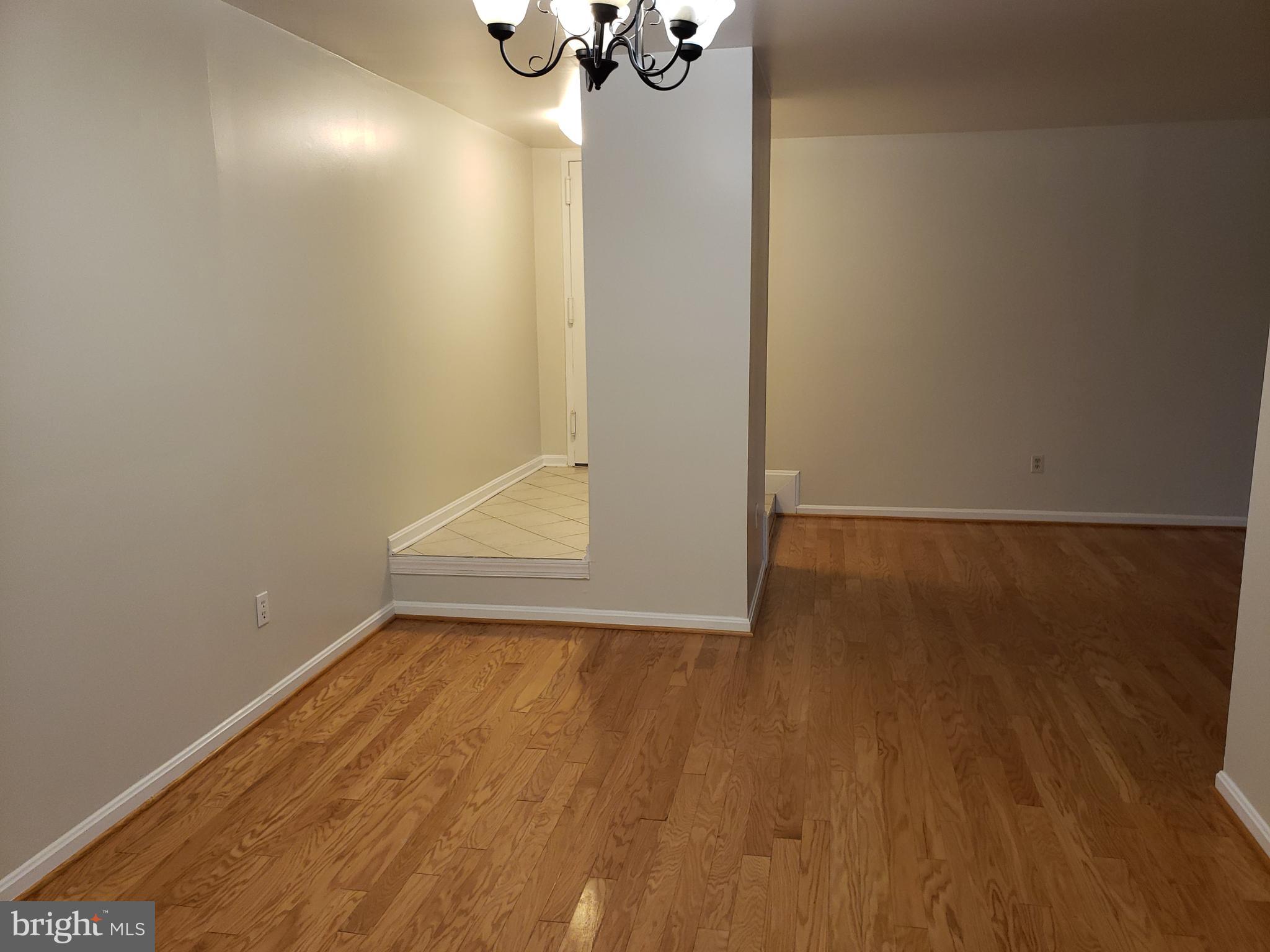 11228 Chestnut Grove Square, Unit 131 Reston, VA 20190 - Photo 4 of 24