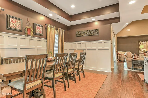 $947,500 | 127 Allison Timbers Road, Piney Flats, TN 37686