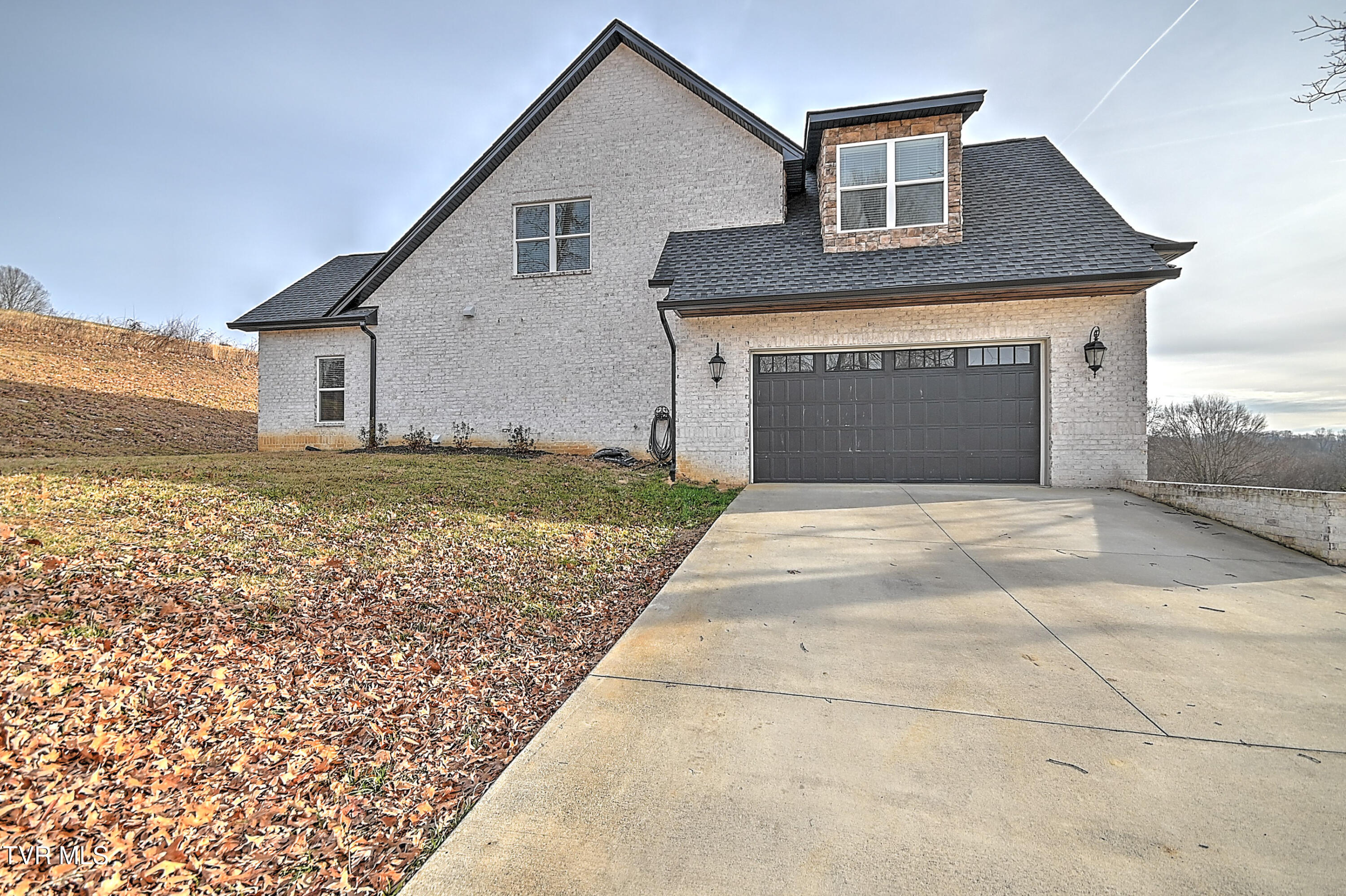 127 Allison Timbers Road Piney Flats, TN 37686 - Photo 36 of 44 127 Allison Timbers * CC-40