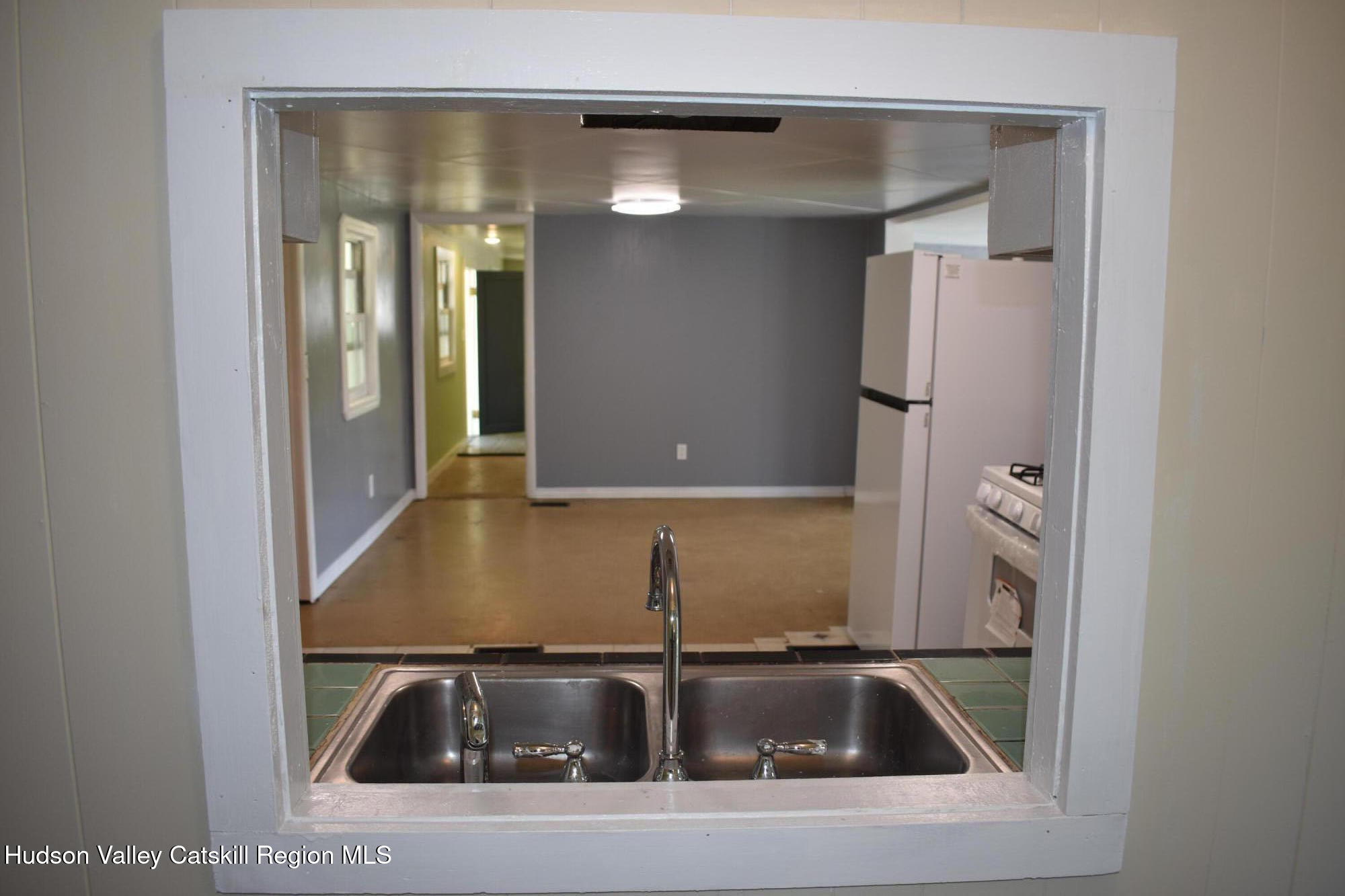 64 Dashville Road New Paltz, NY 12561 - Photo 10 of 45 a close view of sink