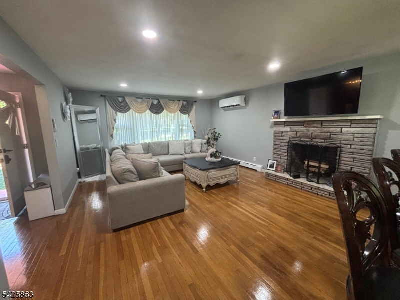 225 Sunnymeade Road Hillsborough, NJ 08844 - Photo 25 of 49