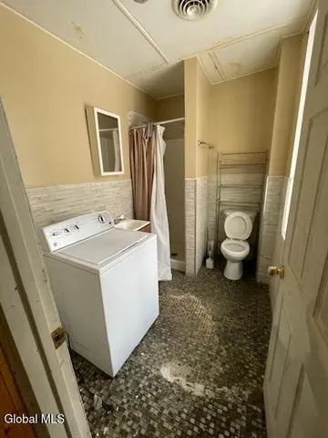 $190,000 | 23 Sloan Street, Albany, NY 12202