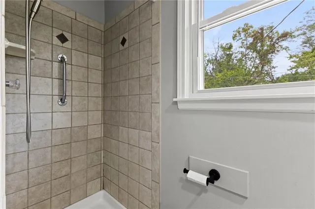 $355,000 | 1124 North Curtis Street, Olathe, KS 66061