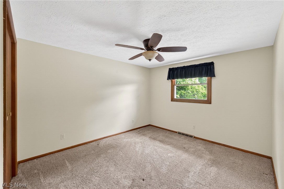 5329 Lance Road Medina, OH 44256 - Photo 24 of 47