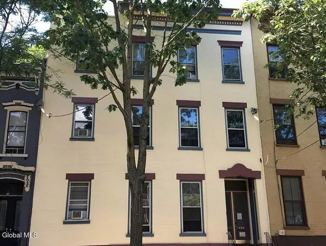 $1,100 | 156 Jay Street, Unit 6, Albany, NY 12210