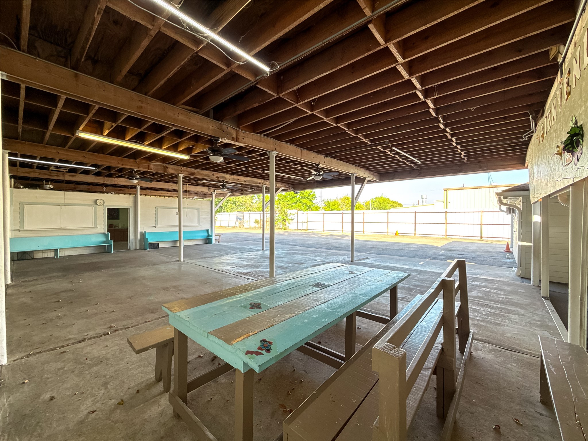 6122 Jessamine Street Houston, TX 77081 - Photo 15 of 29