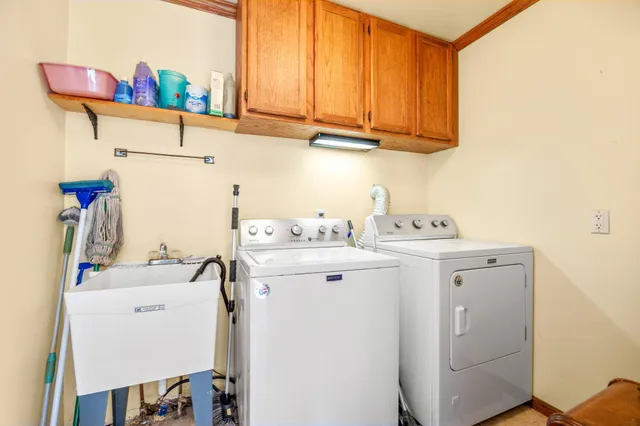 $325,000 | 737 Elm Avenue East, Delano, MN 55328