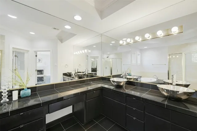 $4,500 | 1937 Rue De St Tropez, Unit 9, Austin, TX 78746