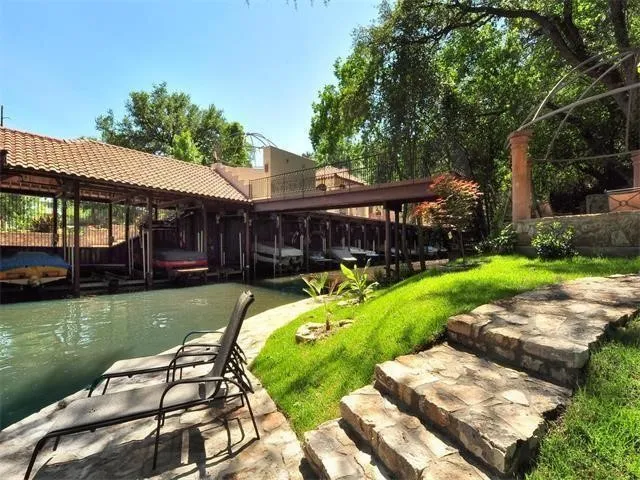 $4,500 | 1937 Rue De St Tropez, Unit 9, Austin, TX 78746