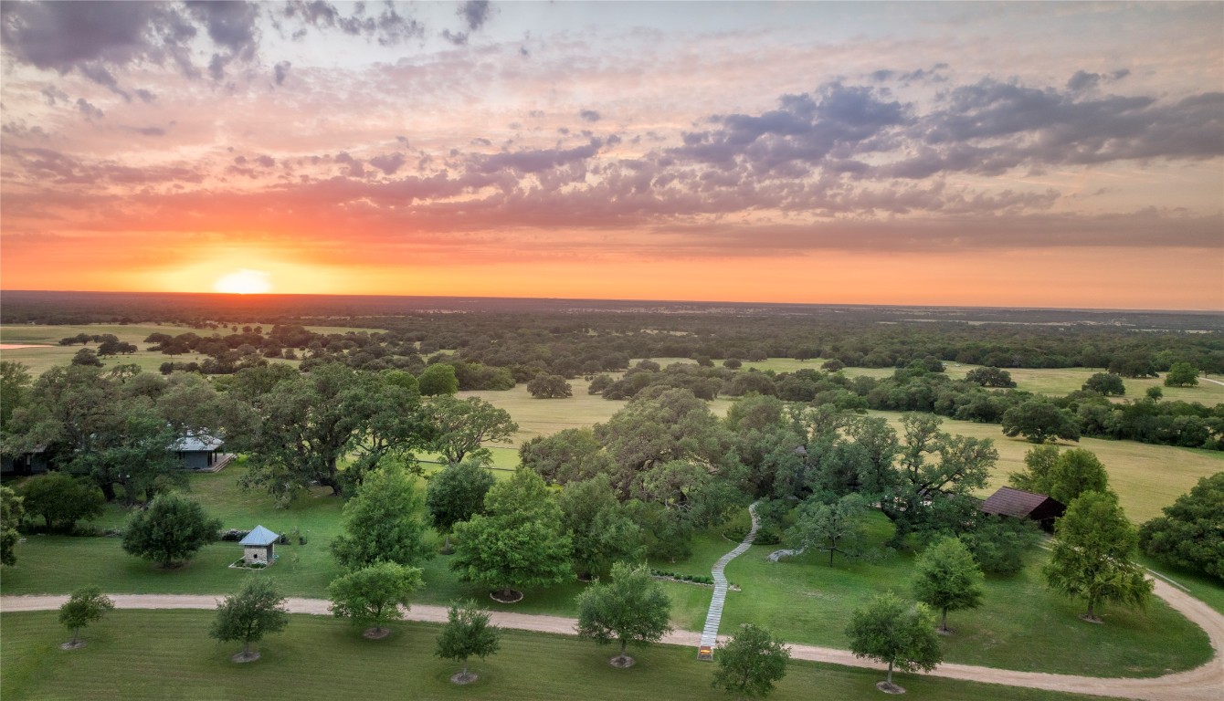 10209 Seward Plantation Road Brenham, TX 77833 - Photo 22 of 30