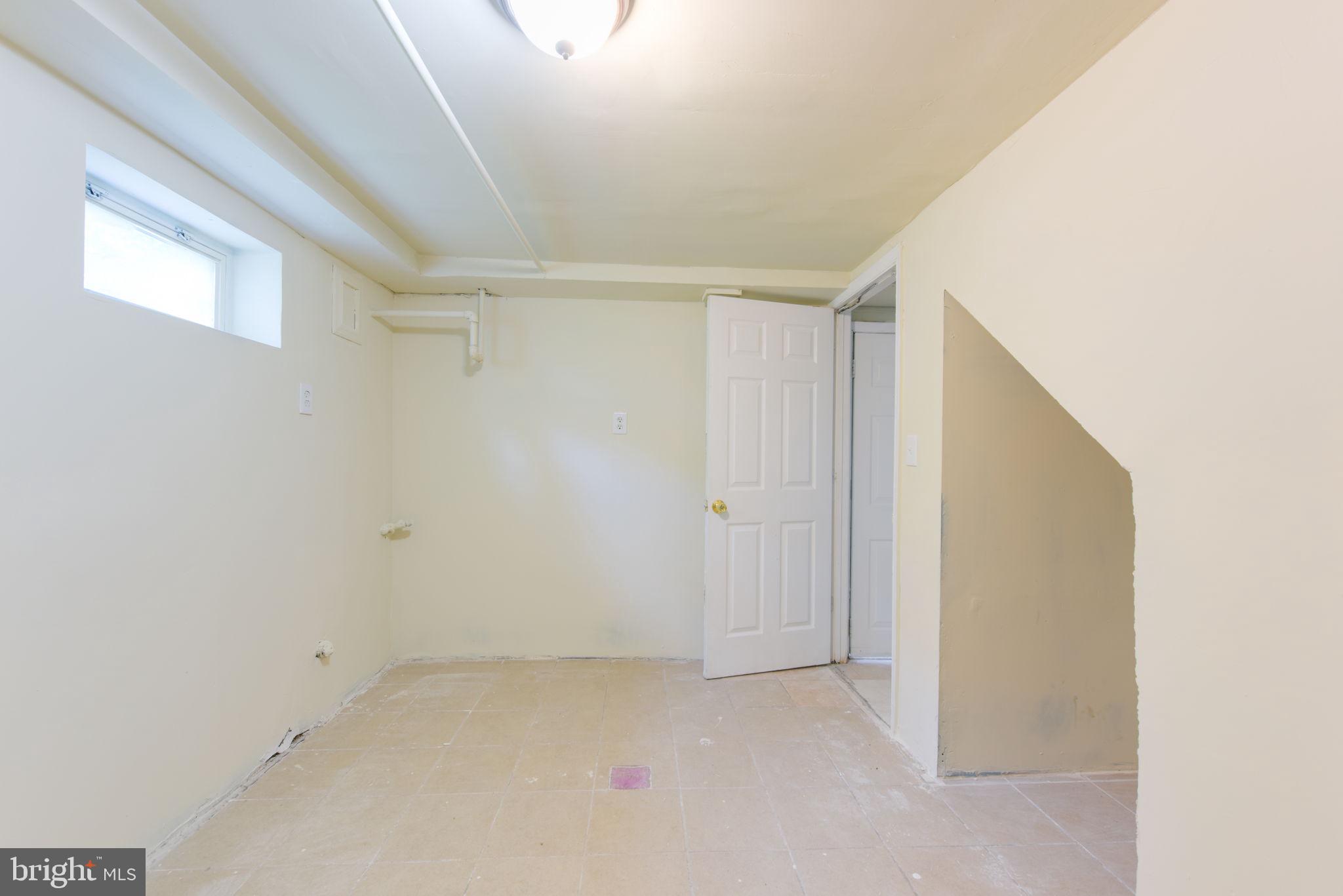 2617 Hughes Road Adelphi, MD 20783 - Photo 27 of 32