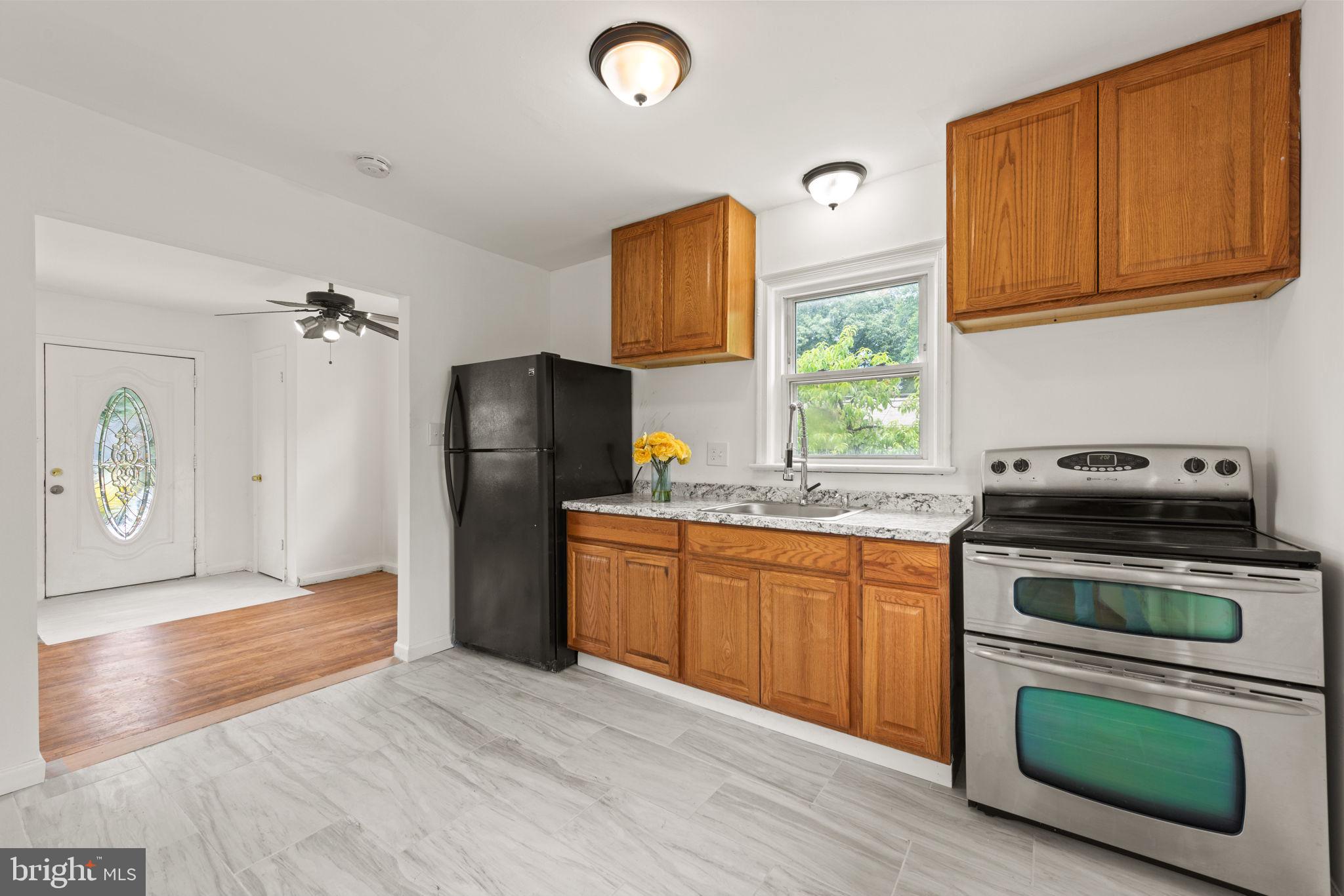 2617 Hughes Road Adelphi, MD 20783 - Photo 7 of 32