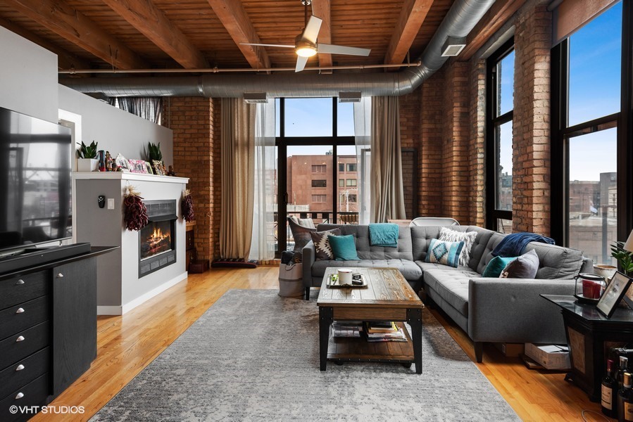 1330 West Monroe Street, Unit 311 Chicago, IL 60607 - Photo 3 of 23