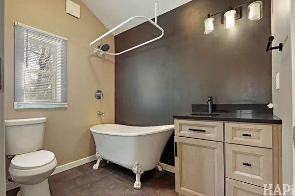 $244,900 | 41679 North Country Club Drive, Antioch, IL 60002