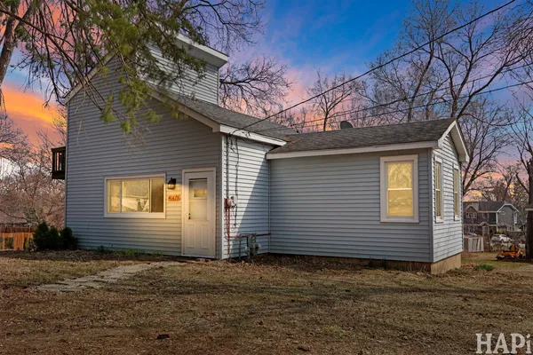 $244,900 | 41679 North Country Club Drive, Antioch, IL 60002