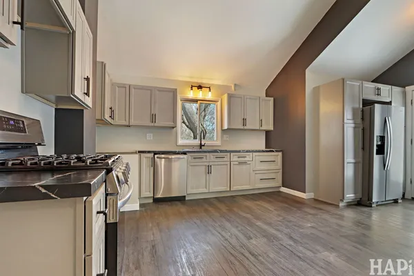 $244,900 | 41679 North Country Club Drive, Antioch, IL 60002