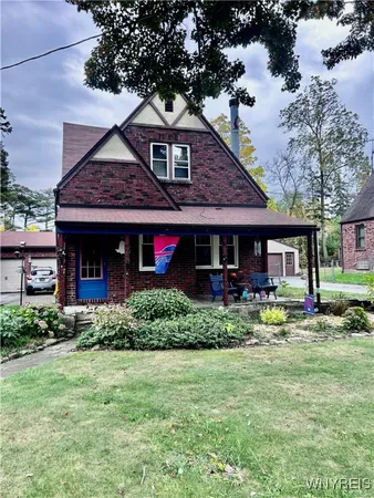 $329,900 | 5669 East Lane, Hamburg, NY 14085