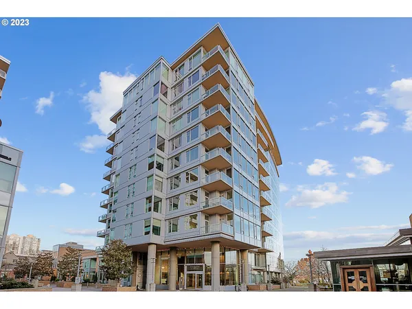 $789,000 | 1900 South River Drive, Unit N101, Portland, OR 97201