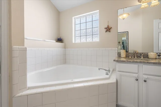 $2,500 | 8331 Hinsdale Way, Tallahassee, FL 32312