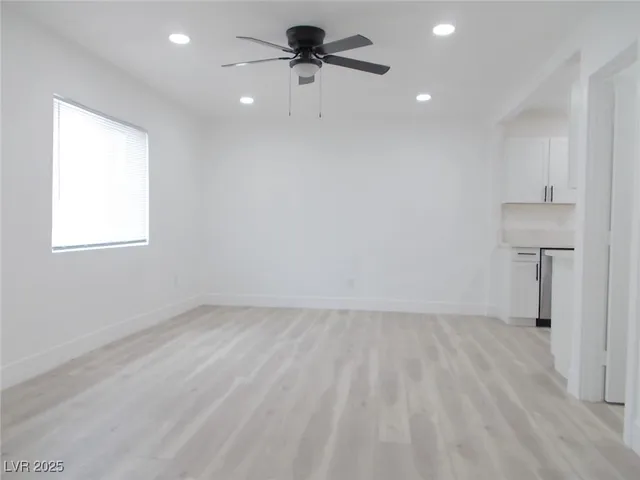 $1,375 | 532 North 9th Street, Unit A, Las Vegas, NV 89101