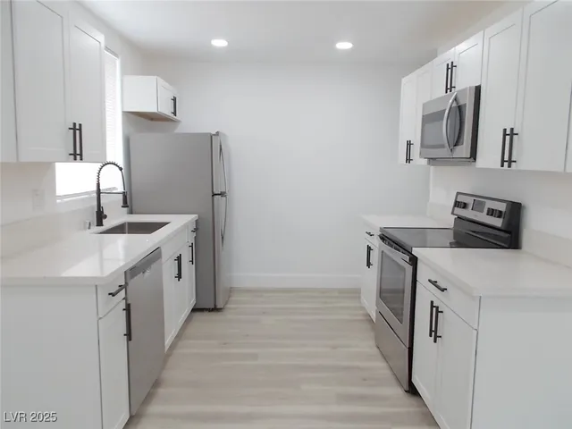 $1,375 | 532 North 9th Street, Unit A, Las Vegas, NV 89101