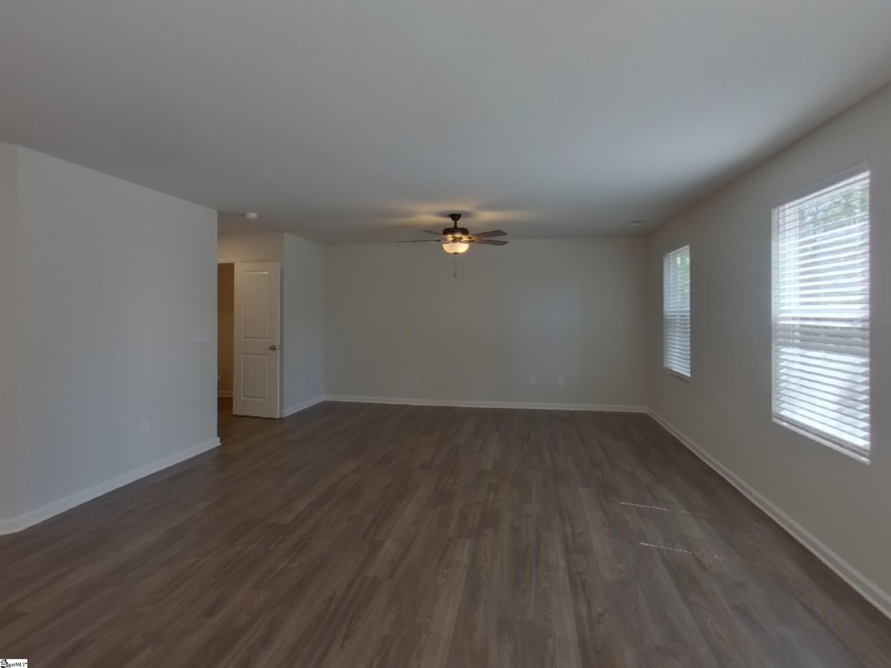 9042 Legendary Lane Inman, SC 29349 - Photo 3 of 20