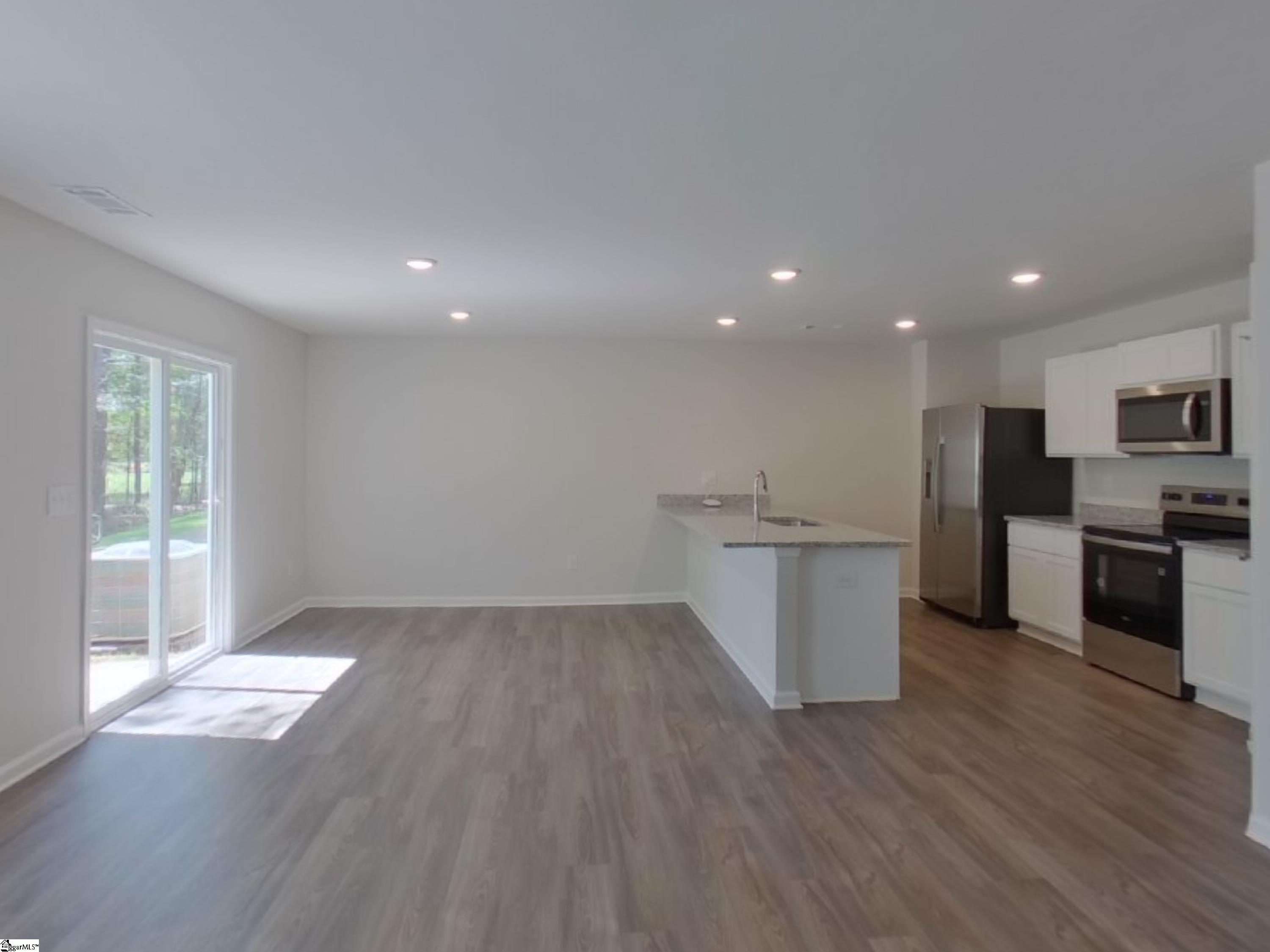 9042 Legendary Lane Inman, SC 29349 - Photo 5 of 20