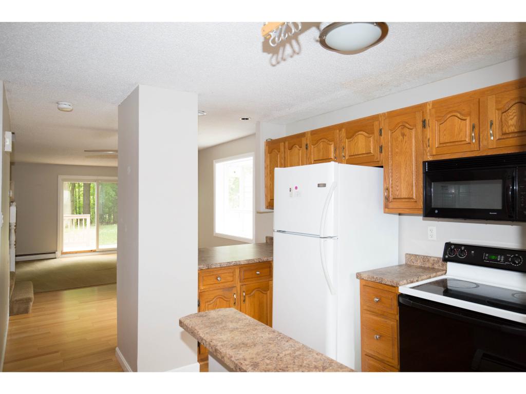 20 Shelburne Road, Unit 20 Merrimack, NH 03054 - Photo 3 of 17