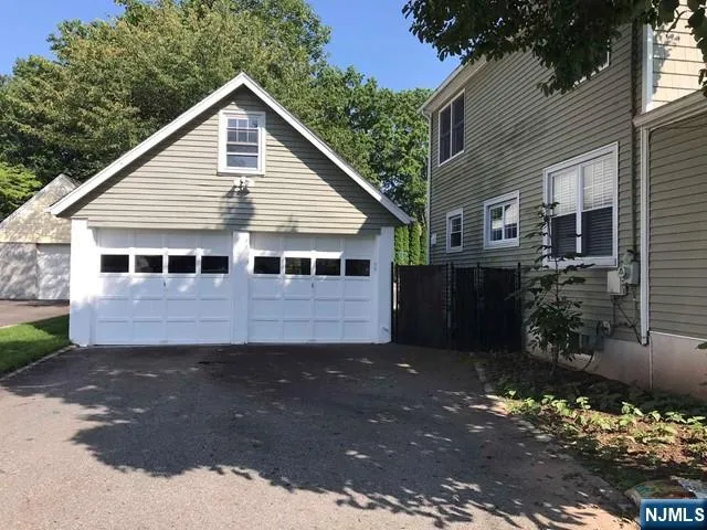 $4,500 | 426 Summit Street, Norwood, NJ 07648