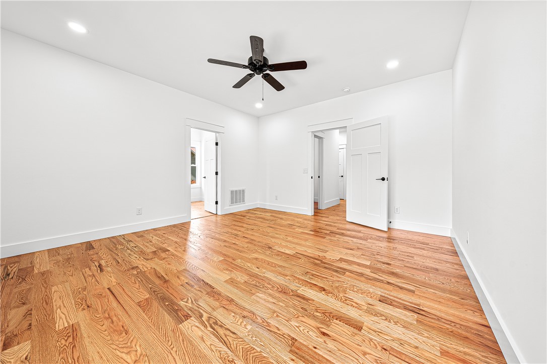411 Calm Oak Drive Seneca, SC 29678 - Photo 11 of 25