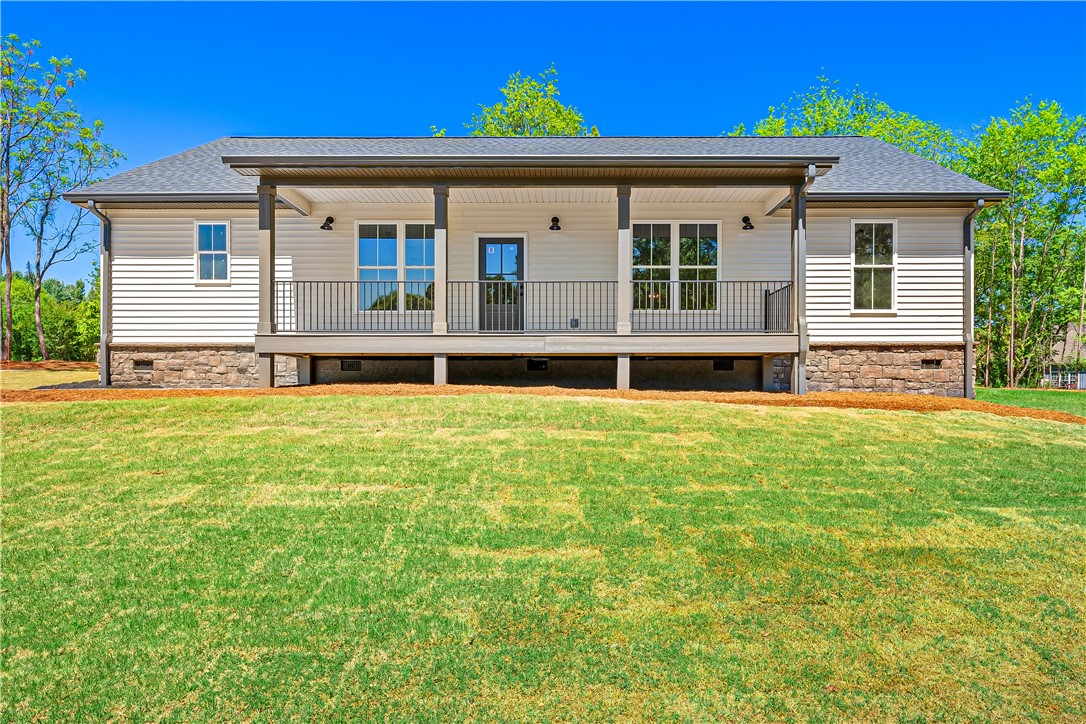 411 Calm Oak Drive Seneca, SC 29678 - Photo 2 of 25