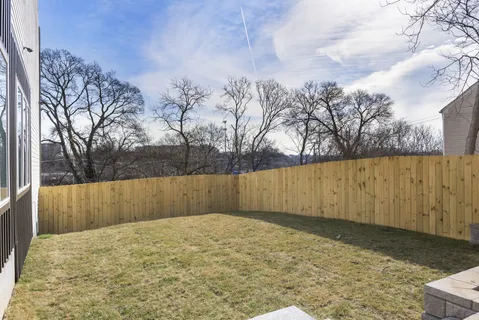 $679,900 | 106 East Fairview Drive, Nashville, TN 37203