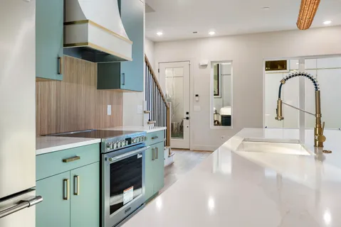 $679,900 | 106 East Fairview Drive, Nashville, TN 37203