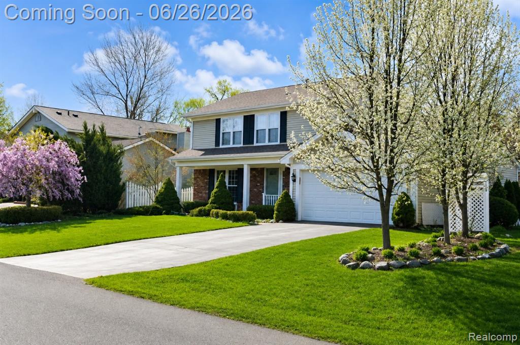 40437 Village Wood Road Novi, MI 48375 - Photo 2 of 17