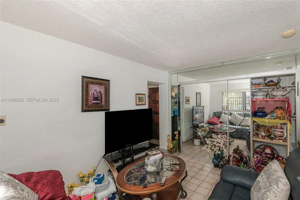 $655,000 | 3920 West 3rd Avenue, Hialeah, FL 33012